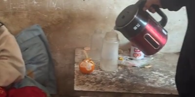 “这环境，咋敢生孩子？”女孩因充电器被碰掉绝食，穷人家的公主